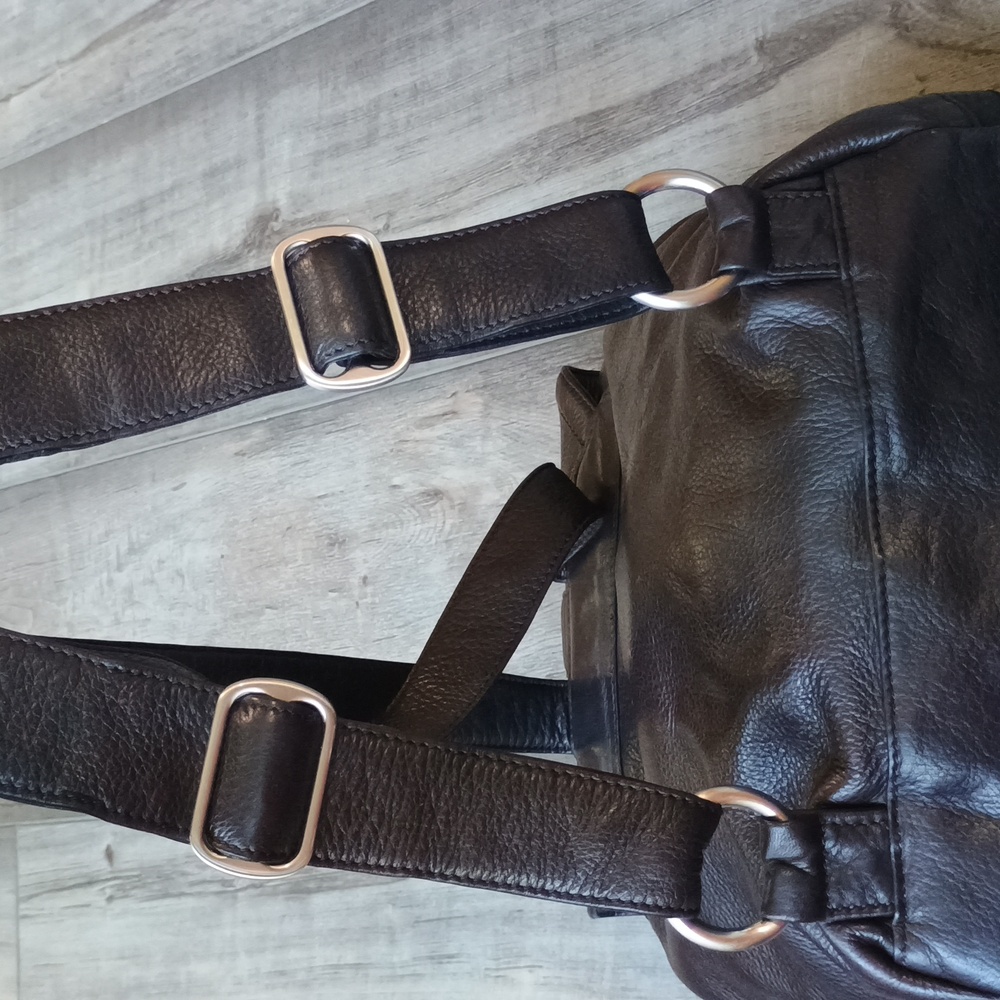 Osgoode Marley Elegant Dark Brown Leather Purse Backpack - Picture 5 of 16
